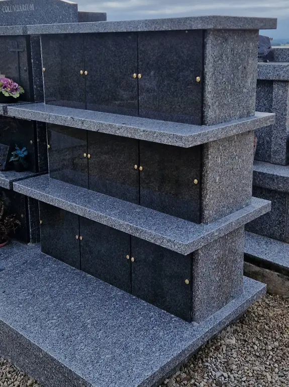 columbarium granit tarn moyen et noir d'afrique
